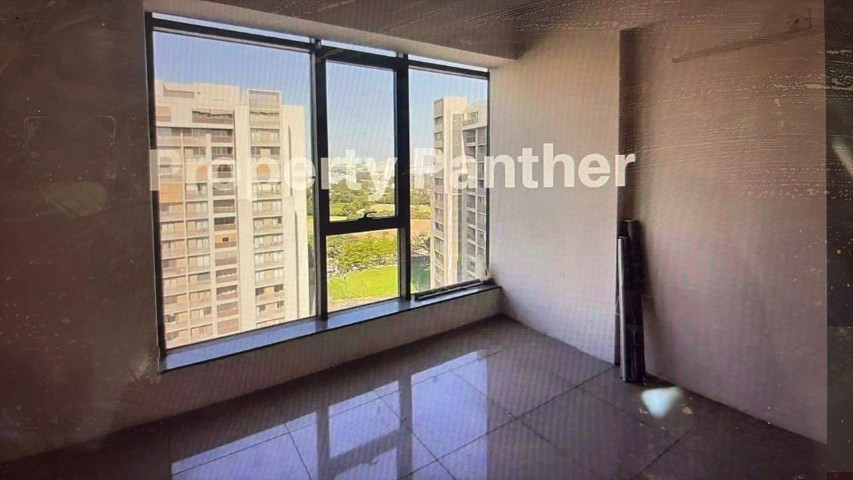 Office 550 Sq. Ft. Commercial Office for Rent in Prahladnagar Ahmedabad