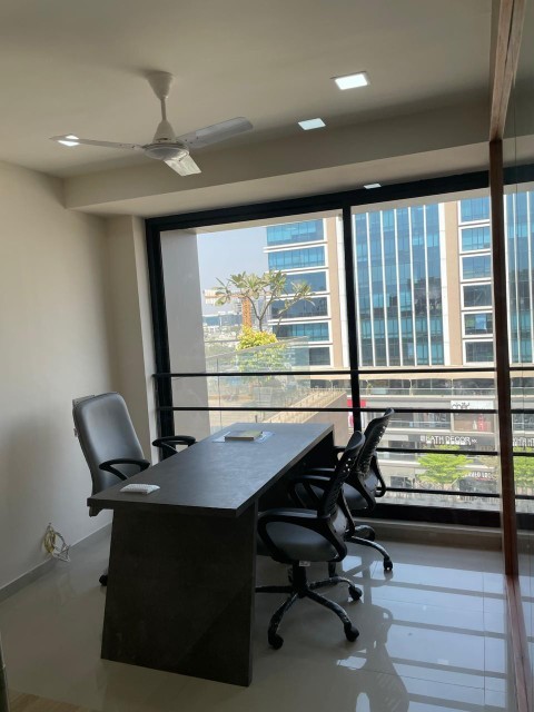 Office 832 Sq. Ft. Commercial Office for Sale in Sindhu Bhavan Road Ahmedabad - Media 3