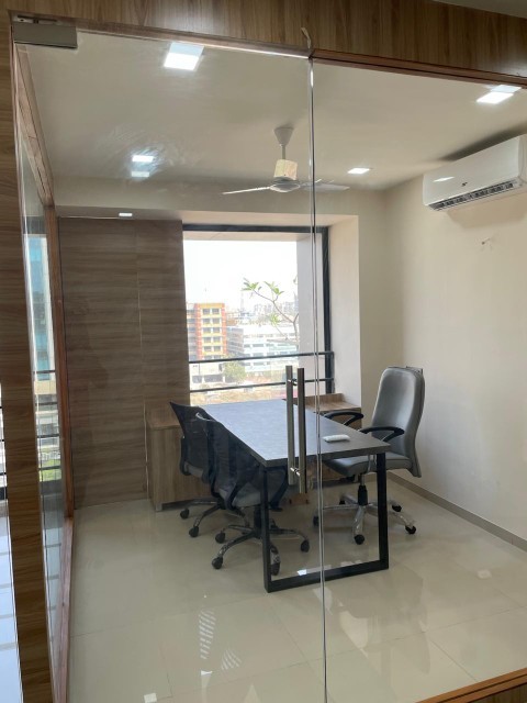 Office 832 Sq. Ft. Commercial Office for Sale in Sindhu Bhavan Road Ahmedabad - Media 5