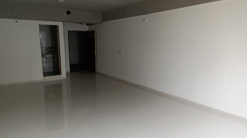 Office 737 Sq. Ft. Commercial Office for Rent in Sola Ahmedabad