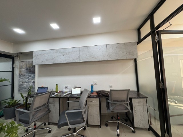 Office 822 Sq. Ft. Commercial Office for Rent in Rajpath Rangoli Road Ahmedabad - Media 9