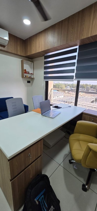 Office 559 Sq. Ft. Commercial Office for Rent in Bopal Ahmedabad - Media 15