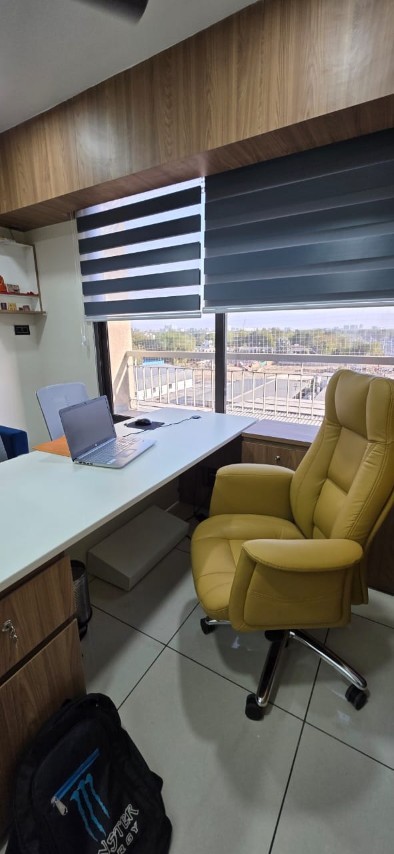 Office 559 Sq. Ft. Commercial Office for Rent in Bopal Ahmedabad - Media 12