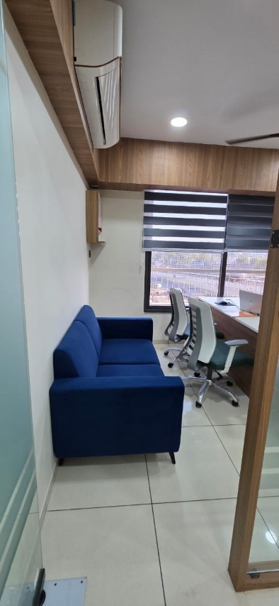 Office 559 Sq. Ft. Commercial Office for Rent in Bopal Ahmedabad - Media 8