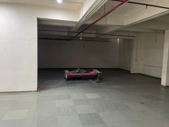 Showroom 5000 Sq. Ft. Showroom Ground Floor for Rent in Memnagar/gurukul Ahmedabad - Media 2