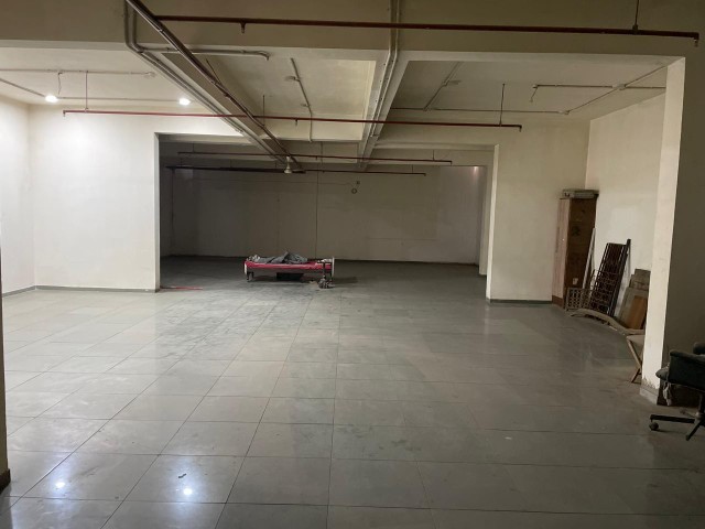 Showroom 5000 Sq. Ft. Showroom Ground Floor for Rent in Memnagar/gurukul Ahmedabad - Media 7