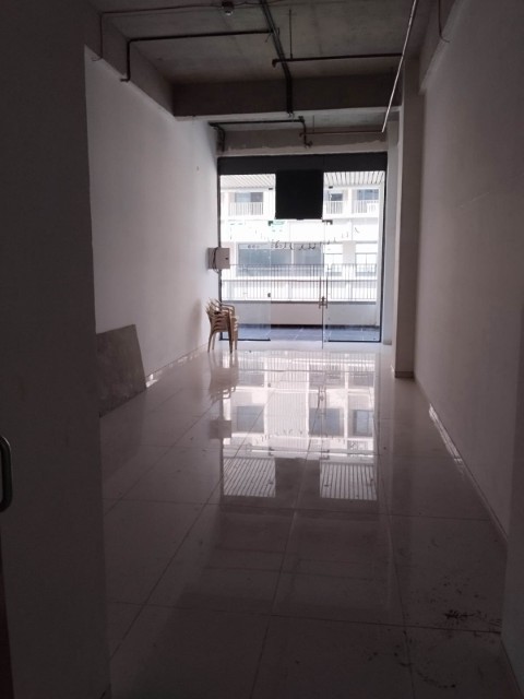 Showroom 883 Sq. Ft. Showroom Second Floor for Rent in Gota Ahmedabad - Media 2