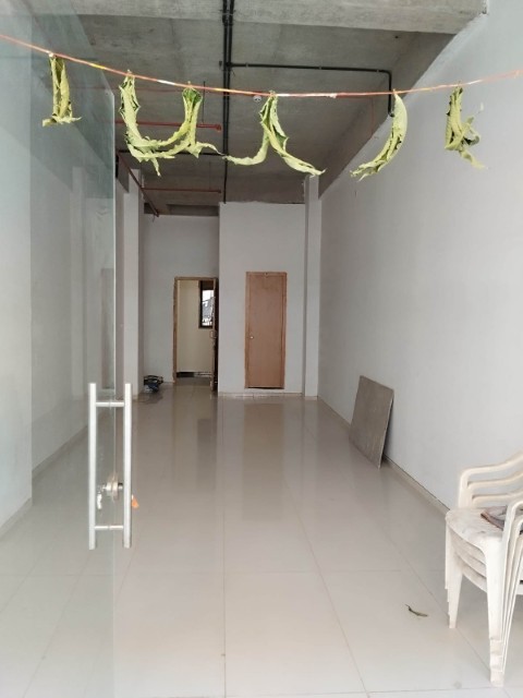 Showroom 883 Sq. Ft. Showroom Second Floor for Rent in Gota Ahmedabad - Media 4