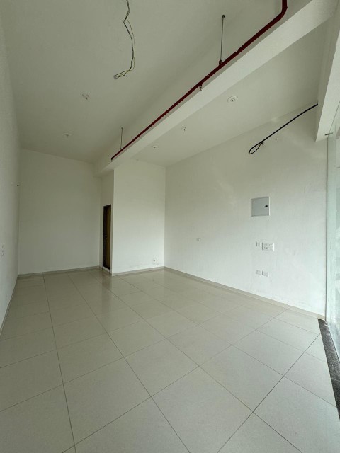 Showroom 555 Sq. Ft. Showroom First Floor for Rent in Panjarapole Ahmedabad