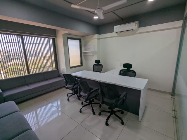 Office 865 Sq. Ft. Commercial Office for Rent in Sindhu Bhavan Road Ahmedabad