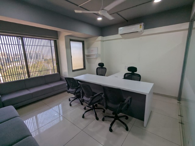 Office 865 Sq. Ft. Commercial Office for Rent in Sindhu Bhavan Road Ahmedabad - Media 4