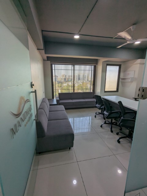 Office 865 Sq. Ft. Commercial Office for Rent in Sindhu Bhavan Road Ahmedabad - Media 9