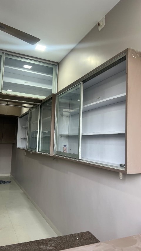 Shop 290 Sq. Ft. Commercial Showroom for Rent in Gota Ahmedabad - Media 6