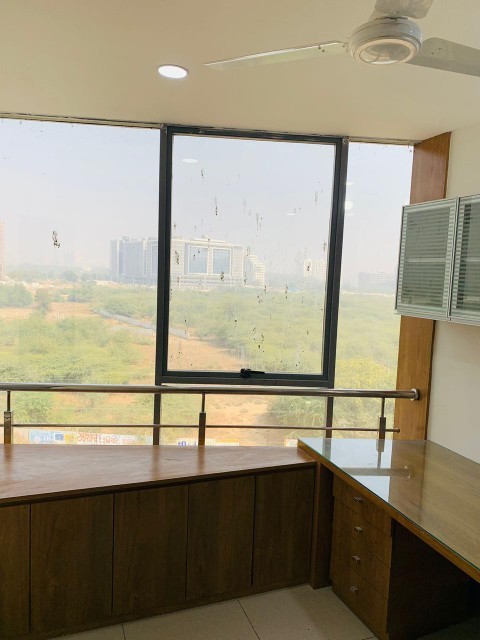 Office 846 Sq. Ft. Commercial Office for Sale in Gota Ahmedabad - Media 7