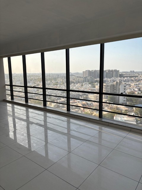Office 2622 Sq. Ft. Commercial Office for Rent in Bopal Ahmedabad - Media 7