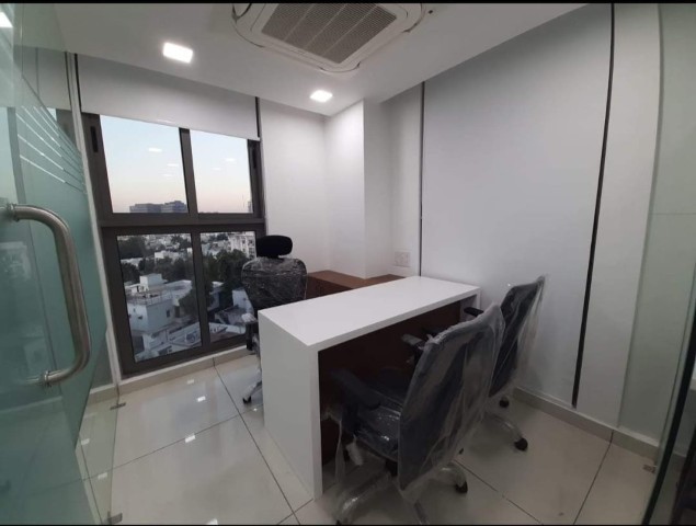 Office 1273 Sq. Ft. Commercial Office for Sale in Vastrapur Ahmedabad - Media 2