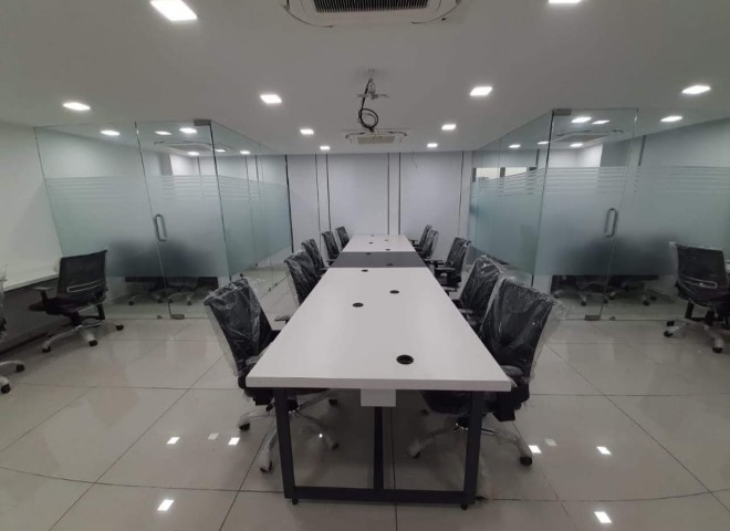 Office 1273 Sq. Ft. Commercial Office for Sale in Vastrapur Ahmedabad - Media 5
