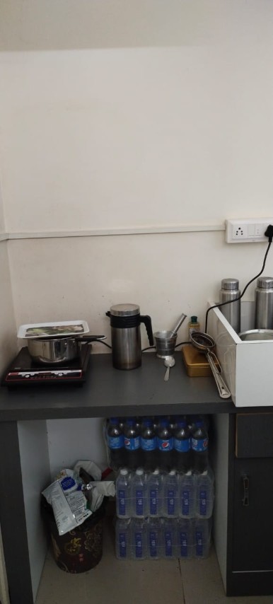 Office 575 Sq. Ft. Commercial Office for Rent in Sindhu Bhavan Road Ahmedabad - Media 6