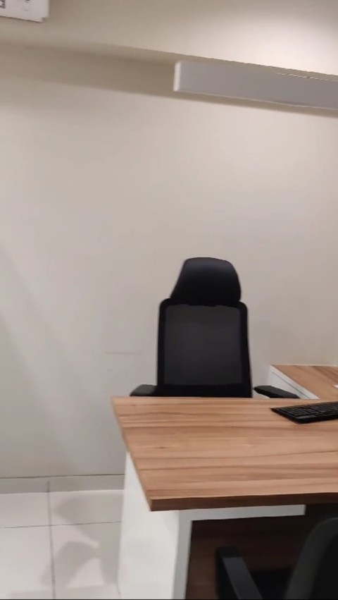 Office 778 Sq. Ft. Commercial Office for Rent in Sindhu Bhavan Road Ahmedabad - Media 5