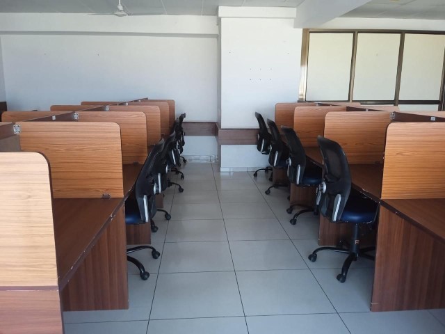 Office 1487 Sq. Ft. Commercial Office for Rent in Sola Ahmedabad - Media 2