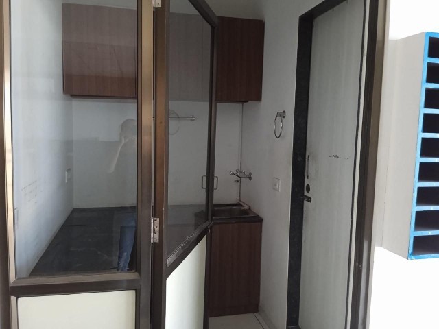 Office 1487 Sq. Ft. Commercial Office for Rent in Sola Ahmedabad - Media 4