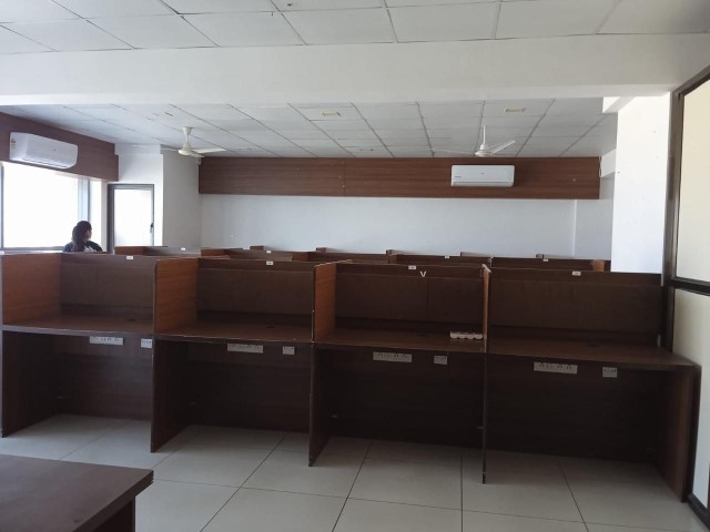 Office 1487 Sq. Ft. Commercial Office for Rent in Sola Ahmedabad - Media 5