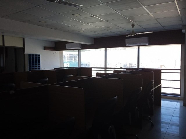 Office 1487 Sq. Ft. Commercial Office for Rent in Sola Ahmedabad - Media 7