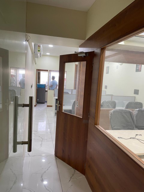 Office 330 Sq. Ft. Commercial Office for Rent in Sp Ring Road Ahmedabad - Media 6