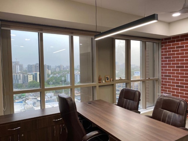 Office 822 Sq. Ft. Commercial Office for Rent in Rajpath Rangoli Road Ahmedabad - Media 8