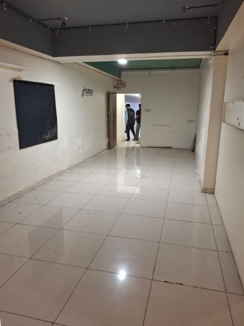Office 1650 Sq. Ft. Commercial Office for Rent in Prahladnagar Ahmedabad - Media 8