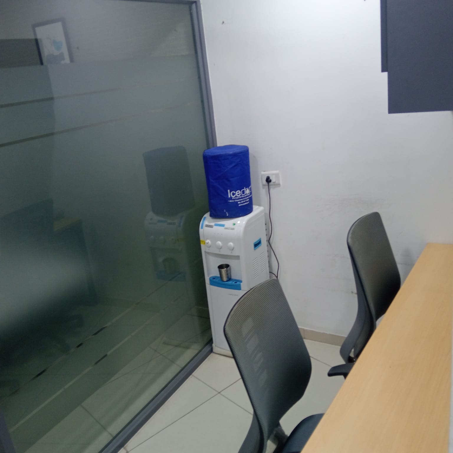 Office 200 Sq. Ft. Commercial Office for Rent in Prahladnagar Ahmedabad - Media 6