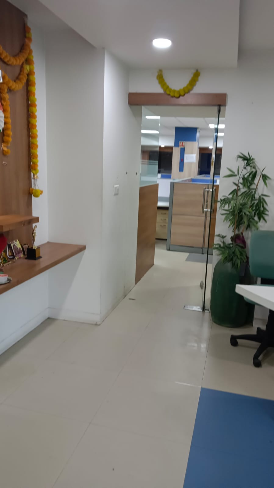 Office 7625 Sq. Ft. Commercial Office for Rent in Navrangpura Ahmedabad - Media 5