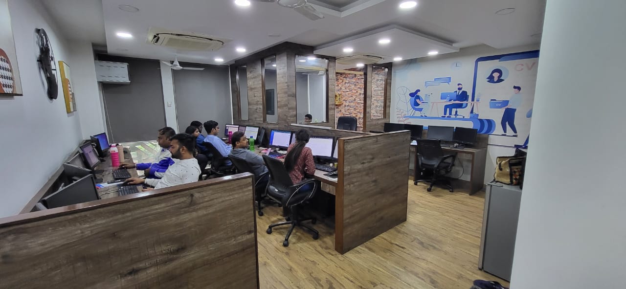 Office 722 Sq. Ft. Commercial Office for Rent in Vastrapur Ahmedabad - Media 3