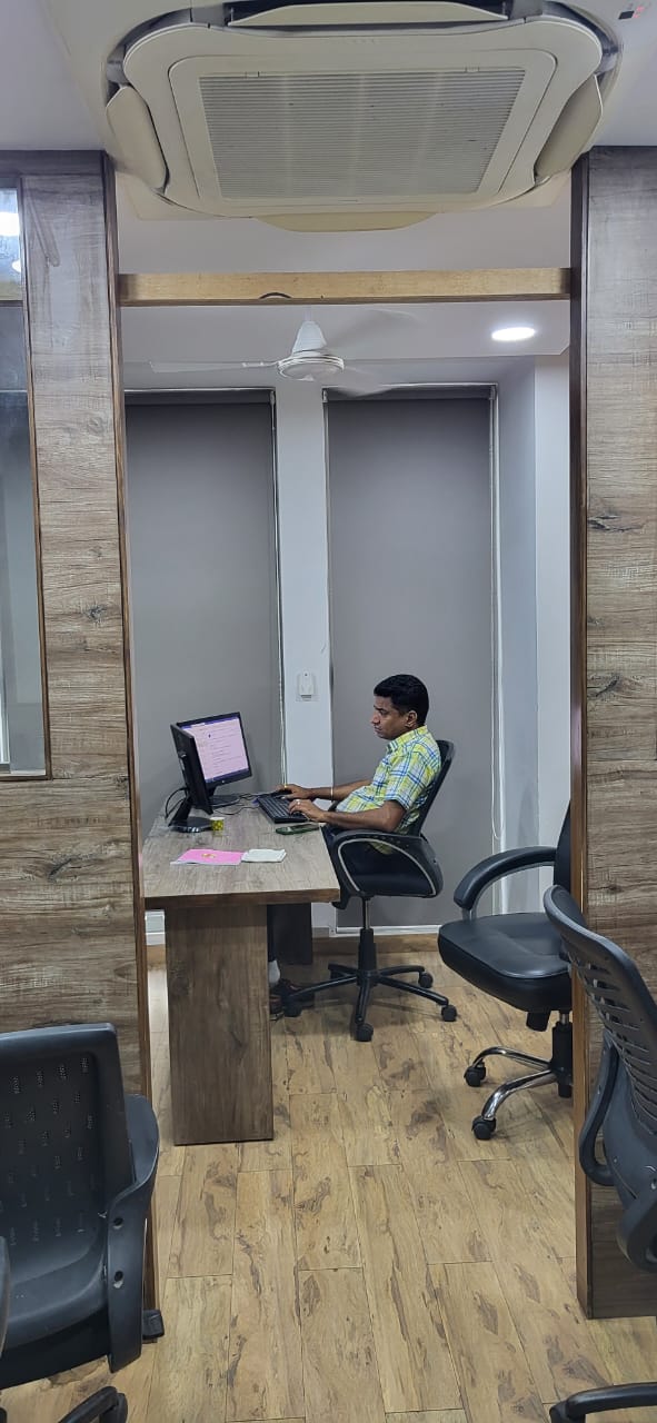 Office 722 Sq. Ft. Commercial Office for Rent in Vastrapur Ahmedabad - Media 6