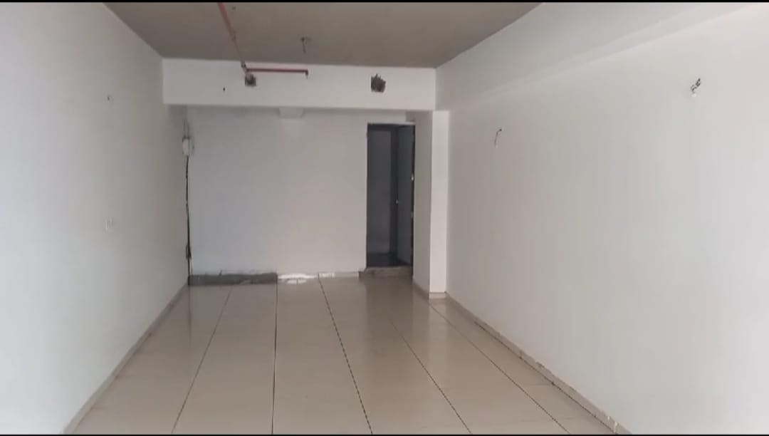 Showroom 746 Sq. Ft. Showroom Ground Floor for Rent in Sindhu Bhavan Road Ahmedabad