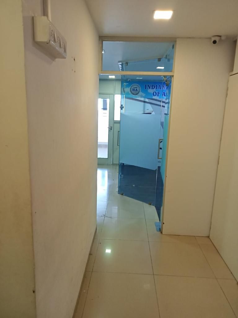 Office 1105 Sq. Ft. Commercial Office for Rent in Satellite Ahmedabad - Media 2