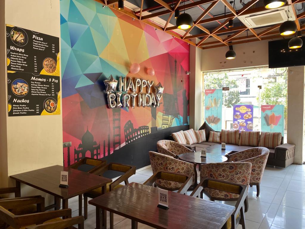 Showroom 1500 Sq. Ft. Showroom Ground Floor for Rent in South Bopal Ahmedabad - Media 8