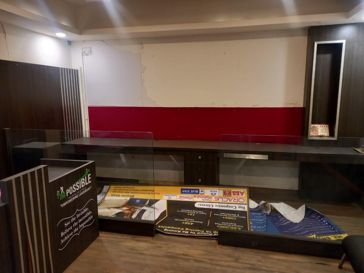Office 1200 Sq. Ft. Commercial Office for Sale in Drive In Road Ahmedabad - Media 9