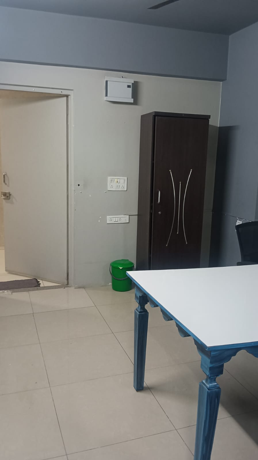 Office 373 Sq. Ft. Commercial Office for Rent in Prahladnagar Ahmedabad - Media 2