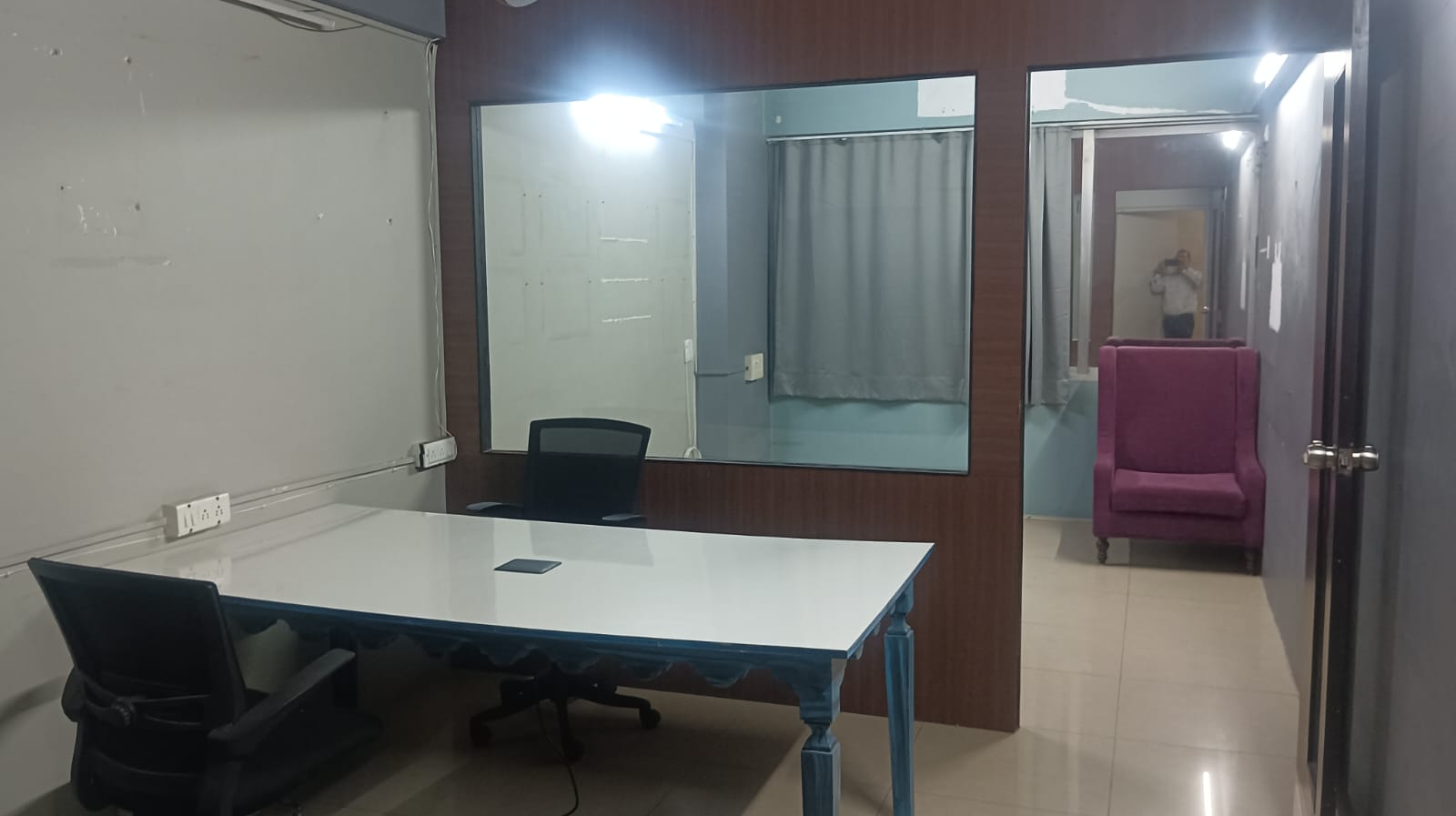 Office 373 Sq. Ft. Commercial Office for Rent in Prahladnagar Ahmedabad - Media 3