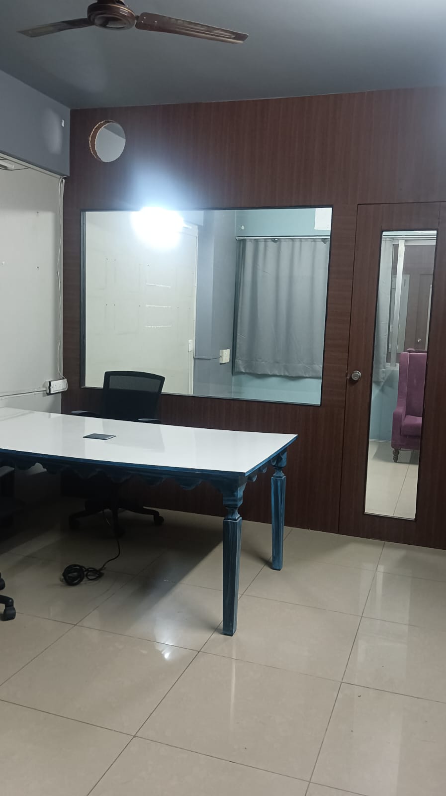 Office 373 Sq. Ft. Commercial Office for Rent in Prahladnagar Ahmedabad - Media 5