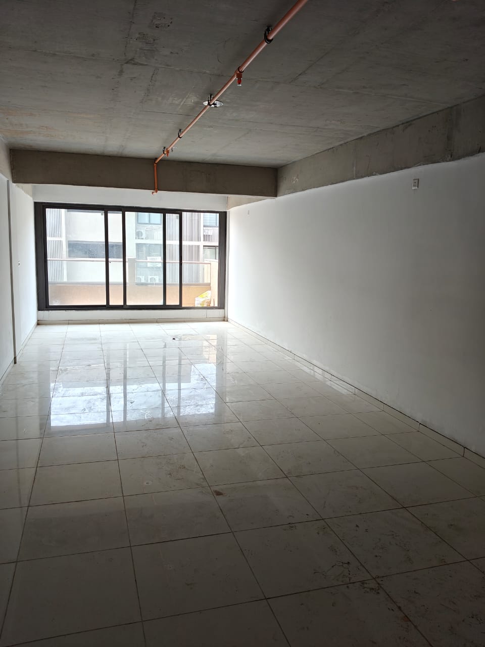 Office 872 Sq. Ft. Commercial Office for Rent in Jagatpur Ahmedabad