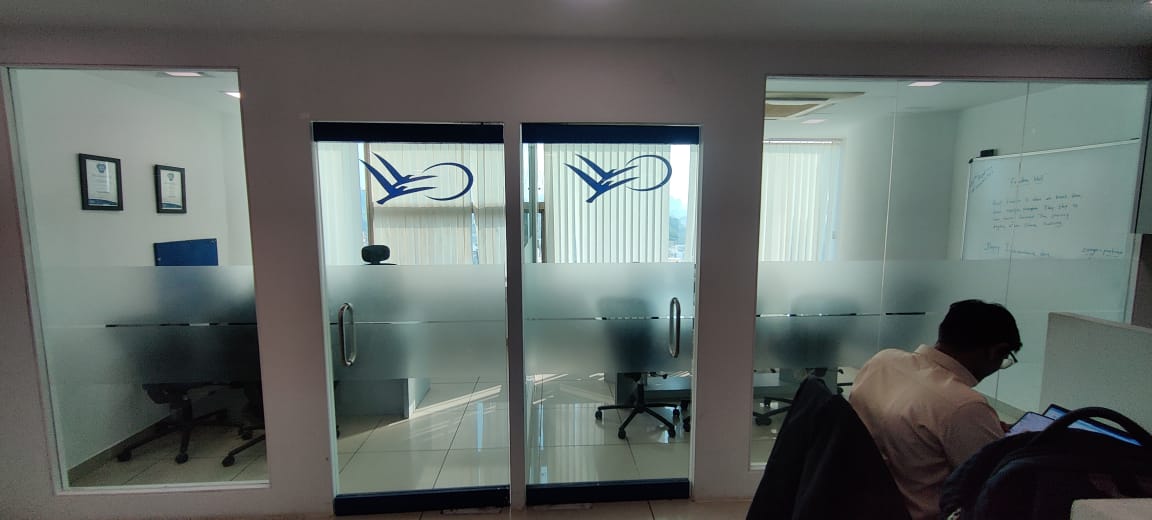 Office 1380 Sq. Ft. Commercial Office for Rent in Prahladnagar Ahmedabad - Media 2