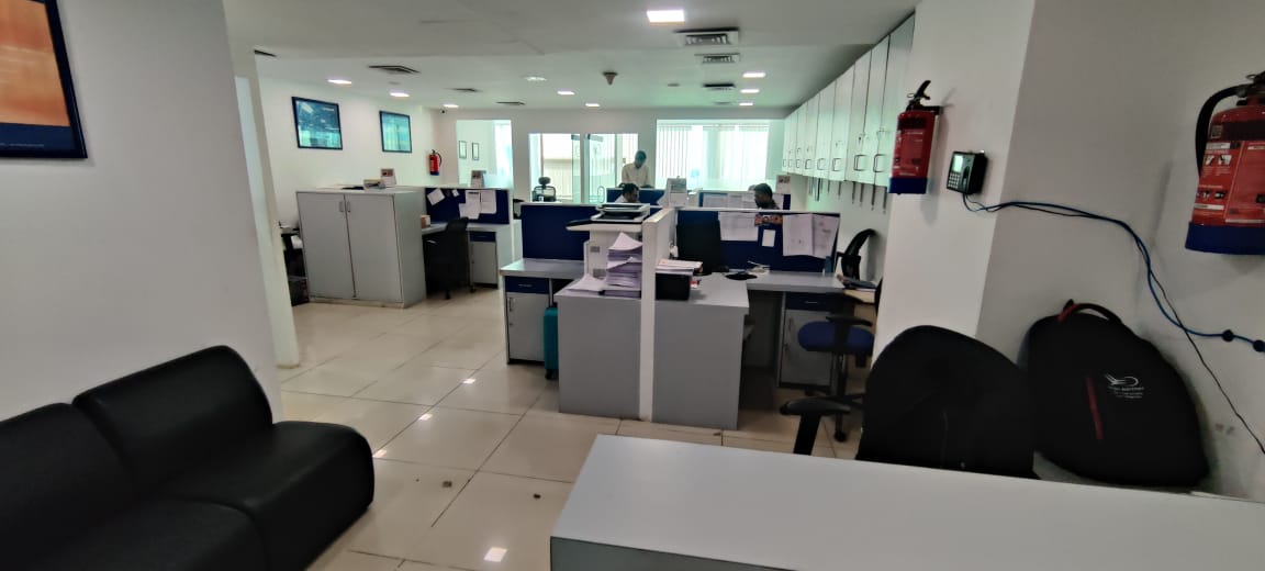 Office 1380 Sq. Ft. Commercial Office for Rent in Prahladnagar Ahmedabad - Media 9