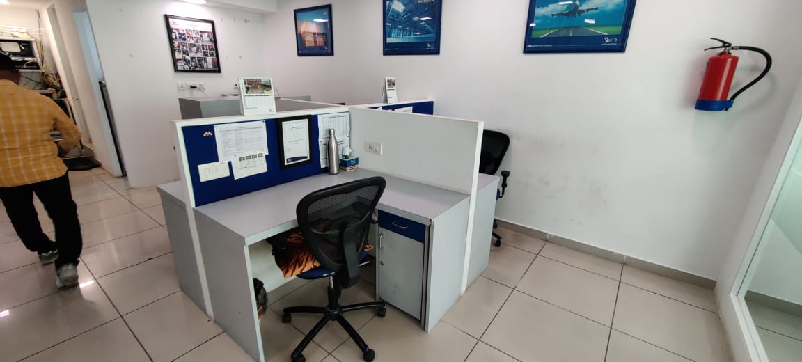 Office 1380 Sq. Ft. Commercial Office for Rent in Prahladnagar Ahmedabad - Media 10