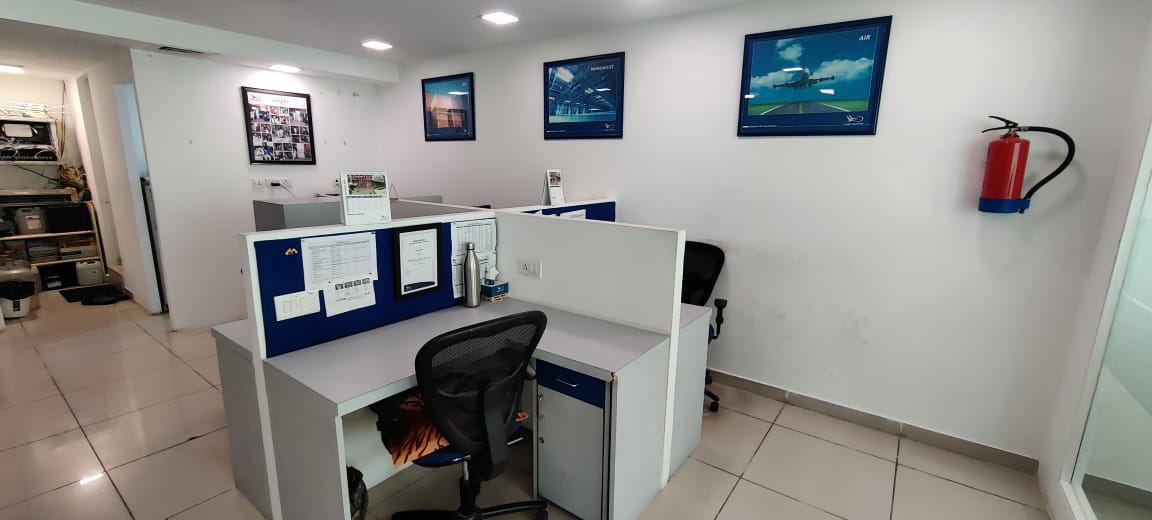 Office 1380 Sq. Ft. Commercial Office for Rent in Prahladnagar Ahmedabad - Media 11