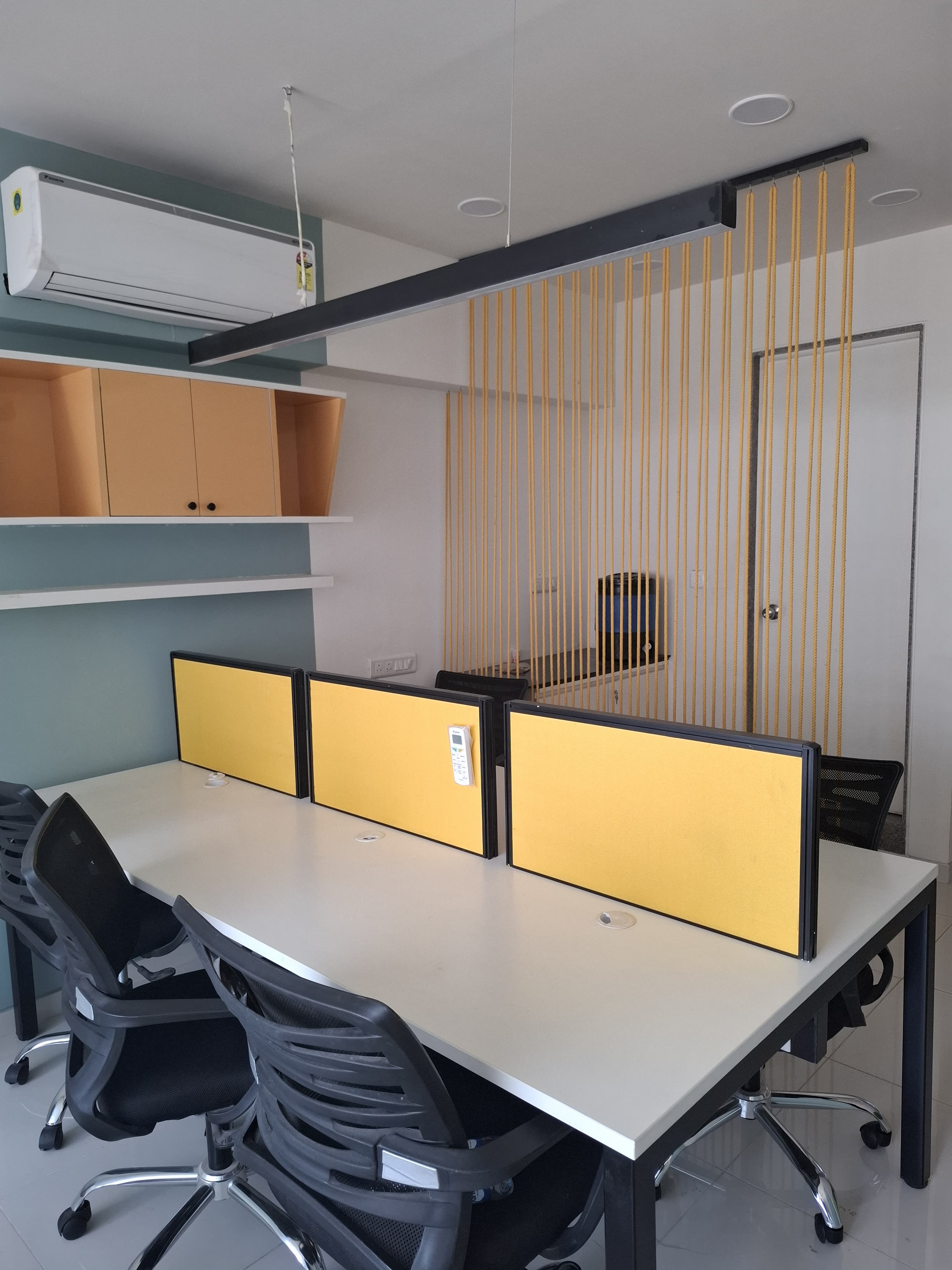 Office 505 Sq. Ft. Commercial Office for Rent in Satellite Ahmedabad - Media 6