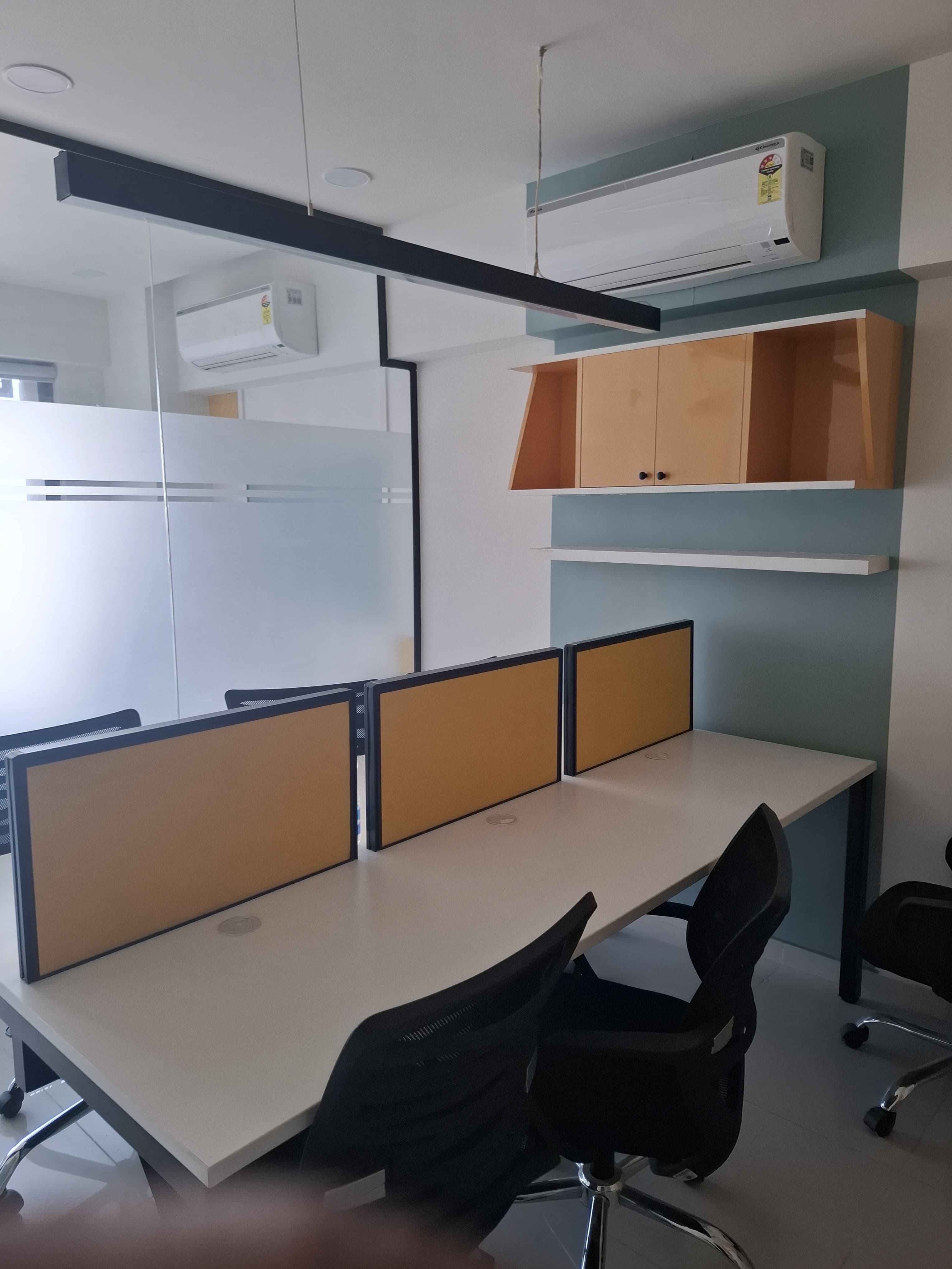 Office 505 Sq. Ft. Commercial Office for Rent in Satellite Ahmedabad - Media 9