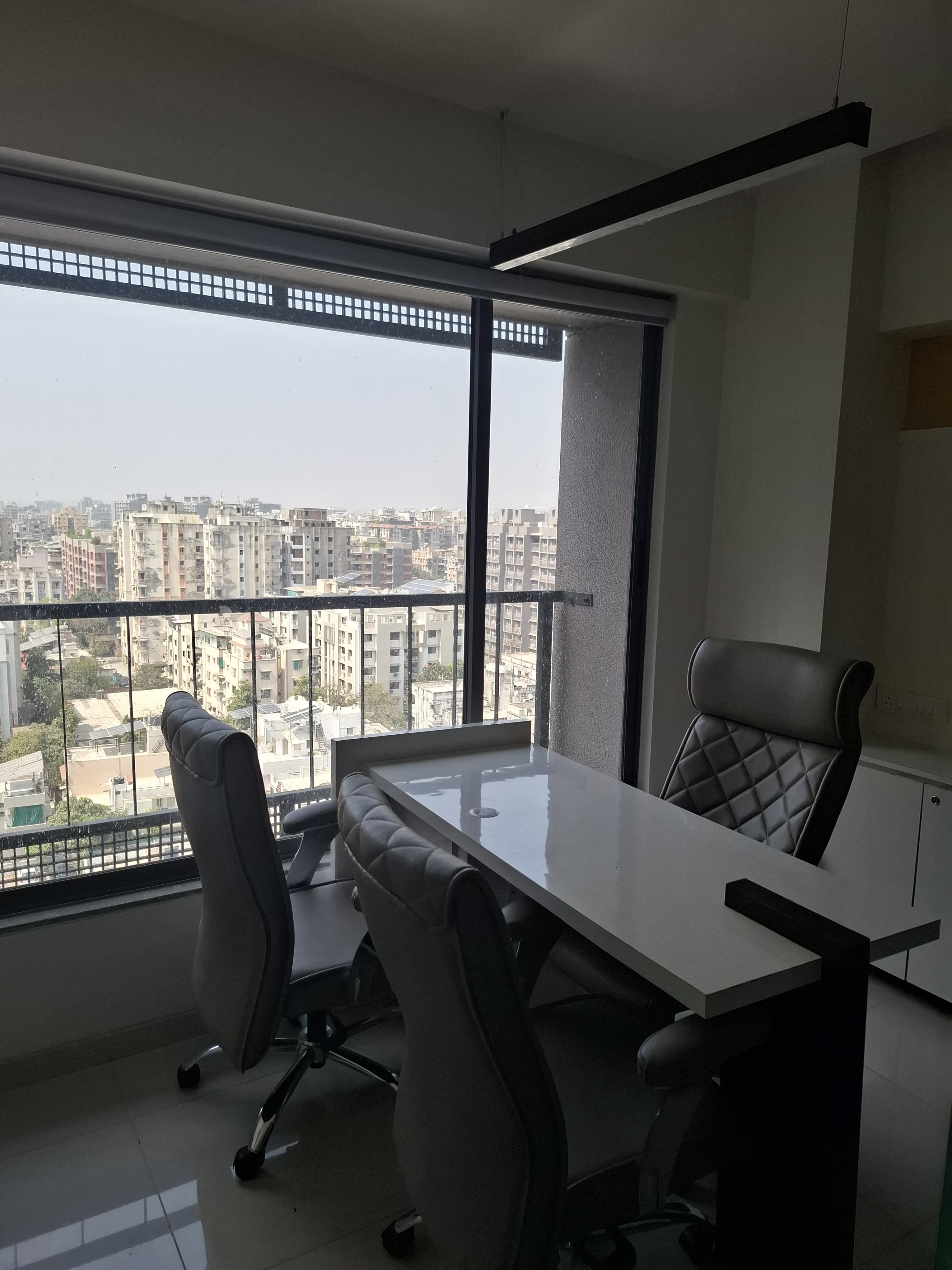 Office 505 Sq. Ft. Commercial Office for Rent in Satellite Ahmedabad - Media 10
