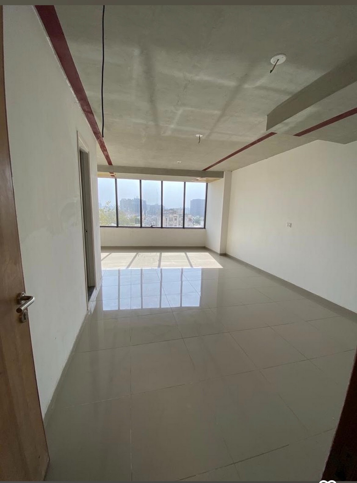 Office 700 Sq. Ft. Commercial Office for Rent in Vastrapur Ahmedabad - Media 3